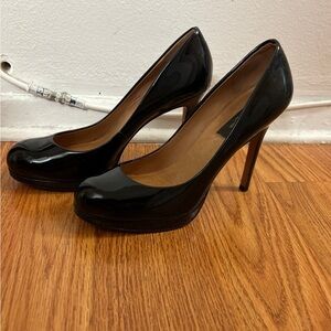 Elegant Ann Taylor Black Stiletto Heels